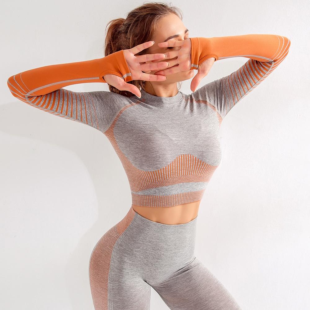Women's Seamless Yoga Set - Long Sleeve Gym Top